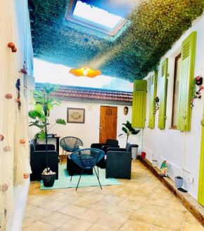 Maison T2 au calme avec terrasse couverte spacieuse